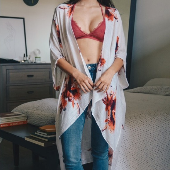 Floral Boho Kimono Printed Wrap Scarf Top - Picture 3 of 3